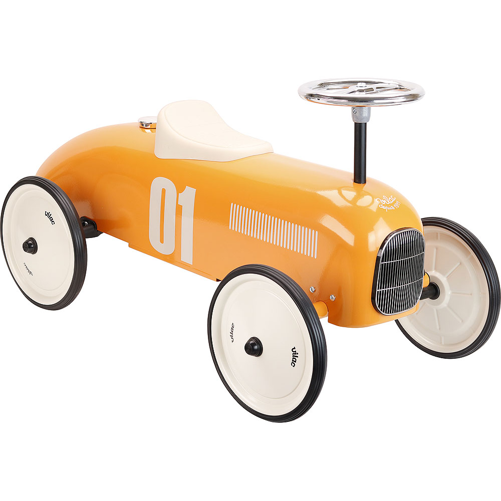 Historické závodní auto - oranžové